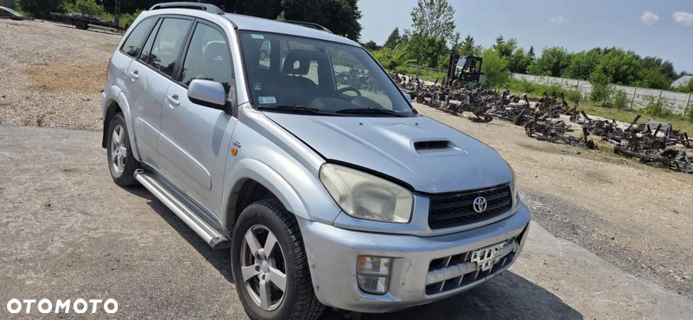 TOYOTA RAV4 RAV 4 II 2,0 D4D wentylator chłodnic - 3
