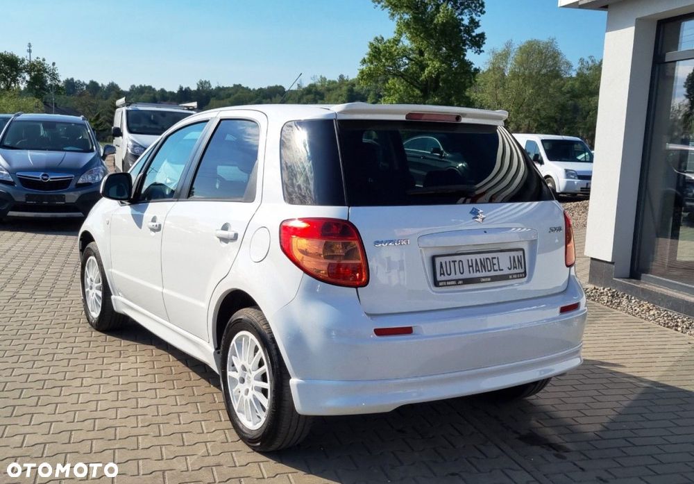 Suzuki SX4 - 23