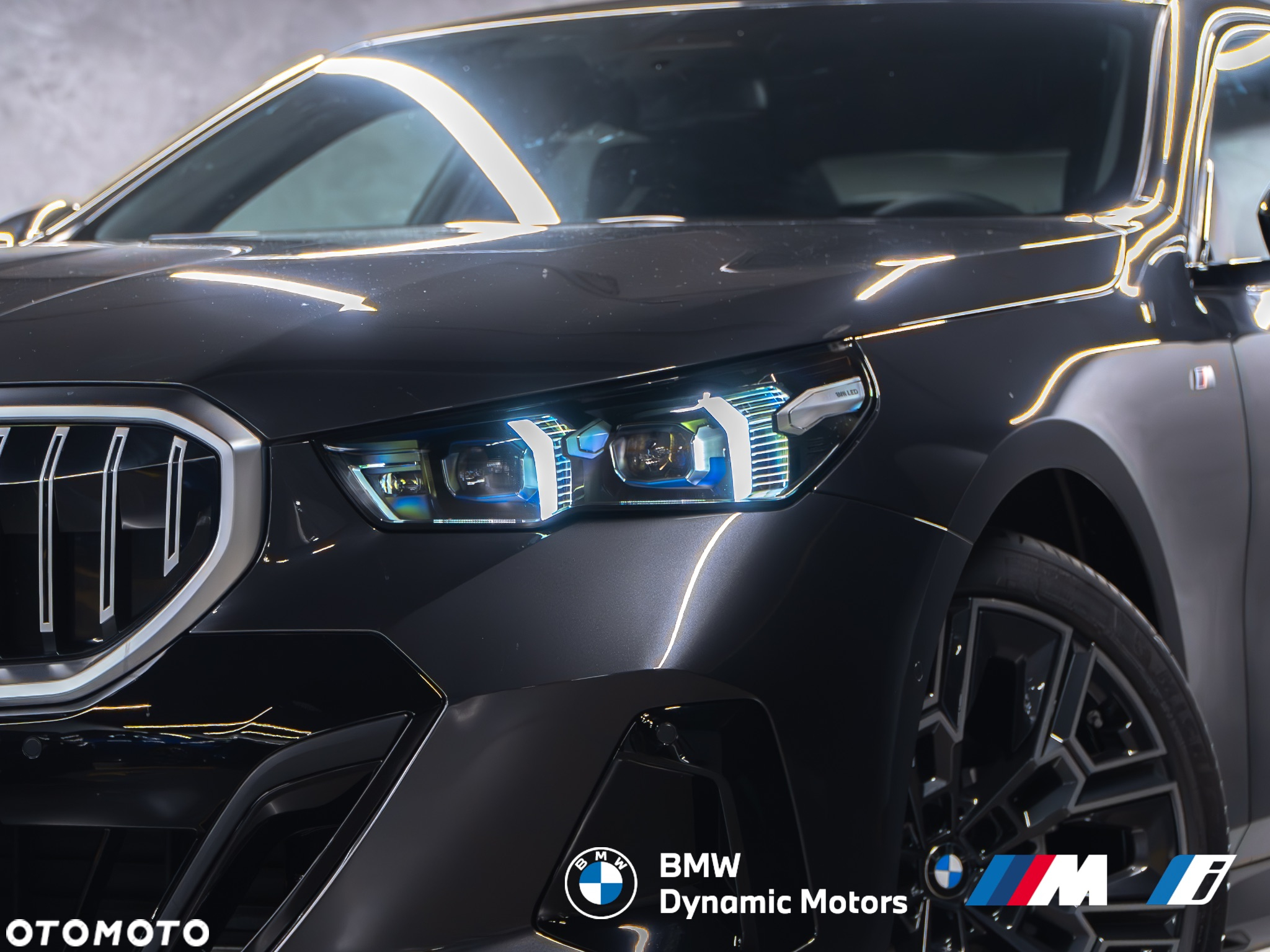 BMW Seria 5 520d xDrive - 9