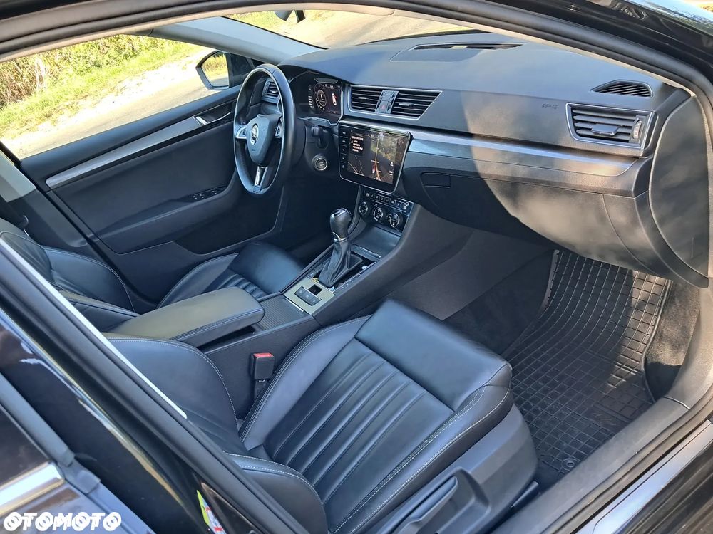 Skoda Superb 2.0 TDI DSG Ambition - 22