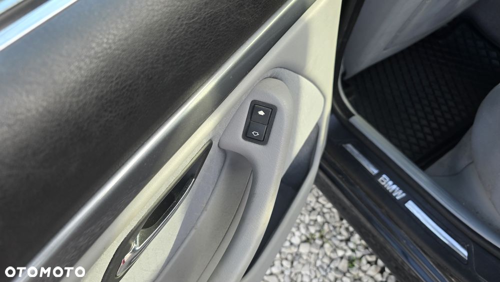 BMW Seria 5 - 23