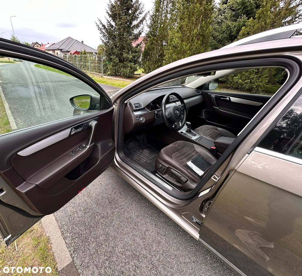 Volkswagen Passat 1.8 TSI DSG Highline - 19