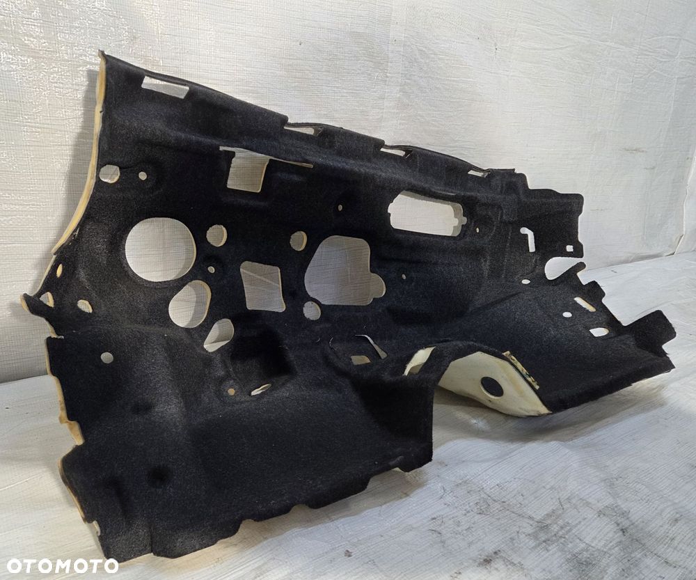 WYGŁUSZENIE ŚCIANY GRODZIOWEJ EUROPA OPEL MOKKA A - 2