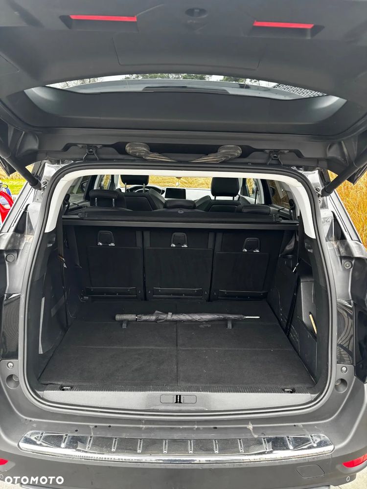 Peugeot 5008 2.0 BlueHDi Road Trip S&S EAT8 - 29