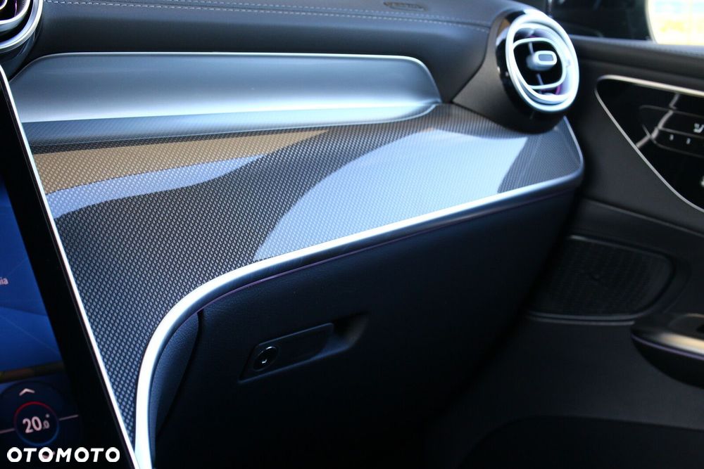 Mercedes-Benz GLC - 18