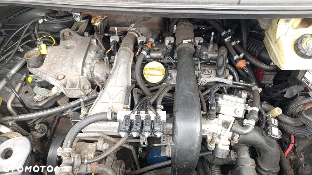 36351 Renault Espace IV model od 02-06 silnik 2.0 Turbo F4R794 163 km - 1
