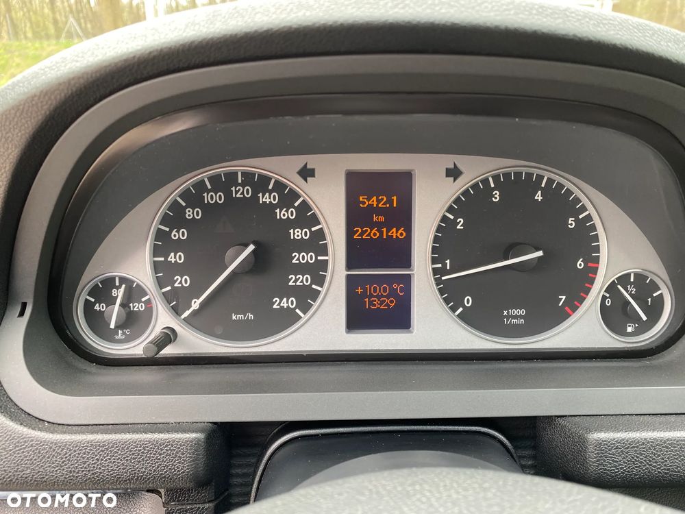 Mercedes-Benz Klasa B 200 Turbo - 23