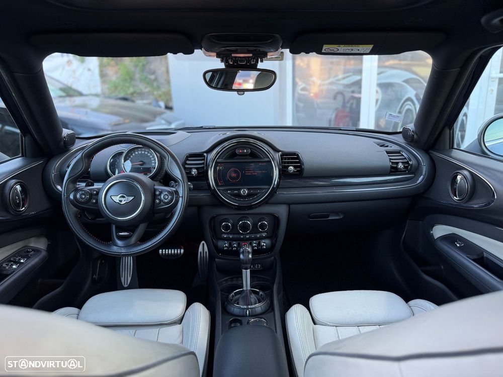 MINI Clubman Cooper SD ALL4 Auto Desportiva - 22