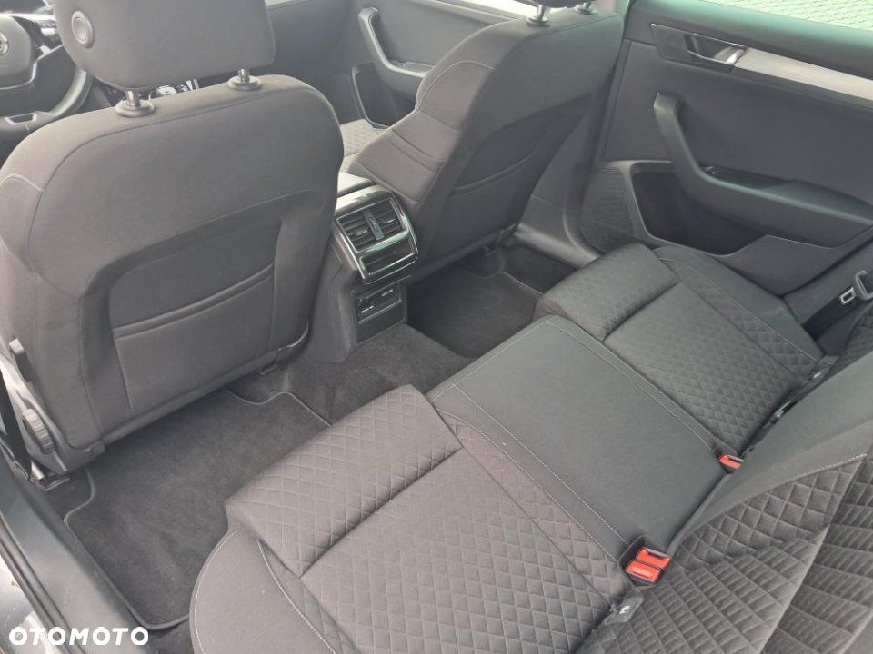 Skoda Superb - 17