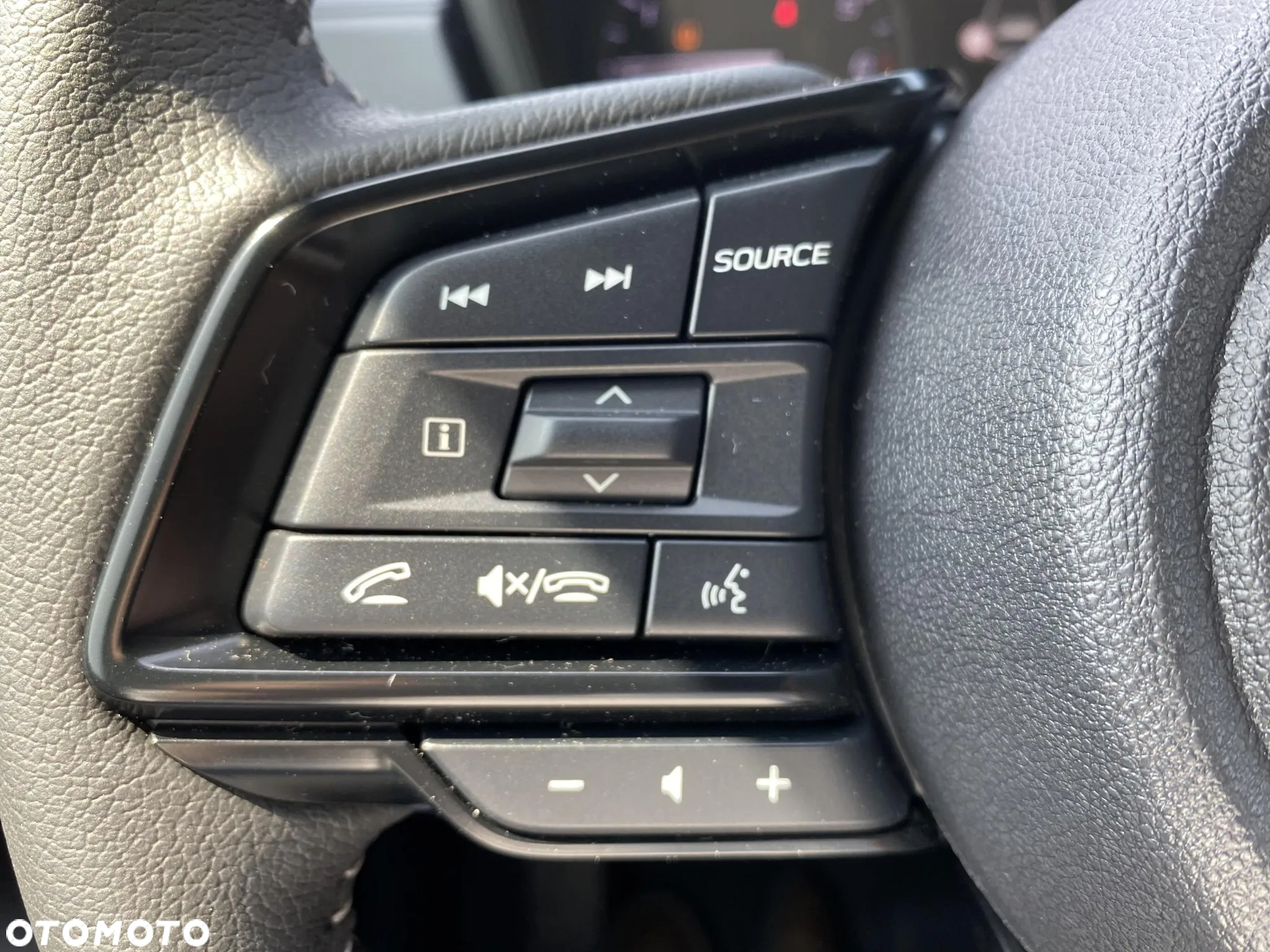 Subaru Forester 2.0i-L Exclusive (EyeSight) Lineartronic - 27