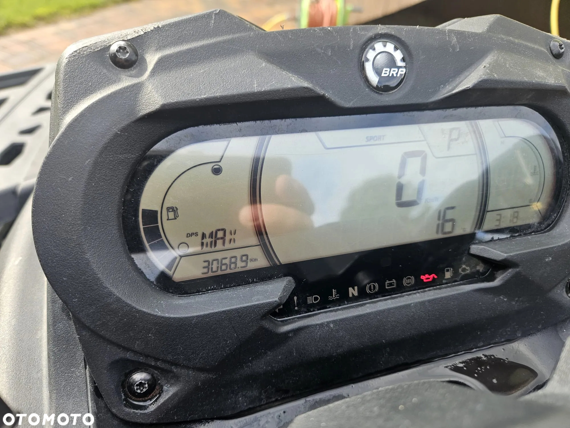 Can-Am Outlander Max - 7