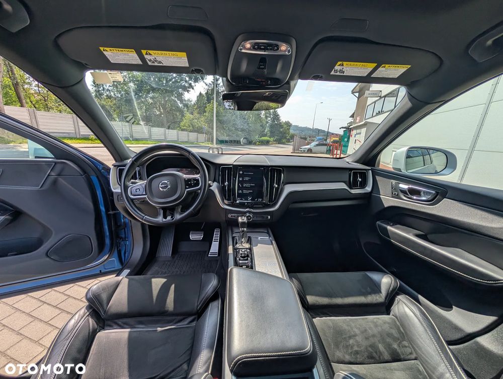 Volvo XC 60 T6 AWD Geartronic RDesign - 13