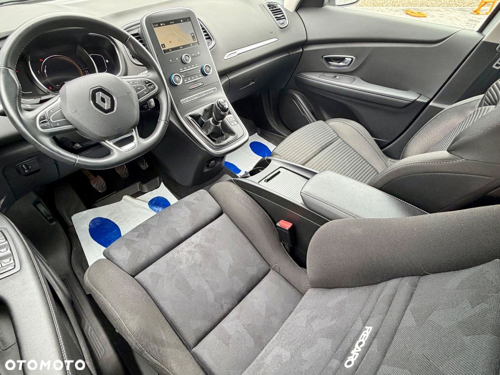 Renault Grand Scenic BLUE dCi 120 BUSINESS EDITION - 25