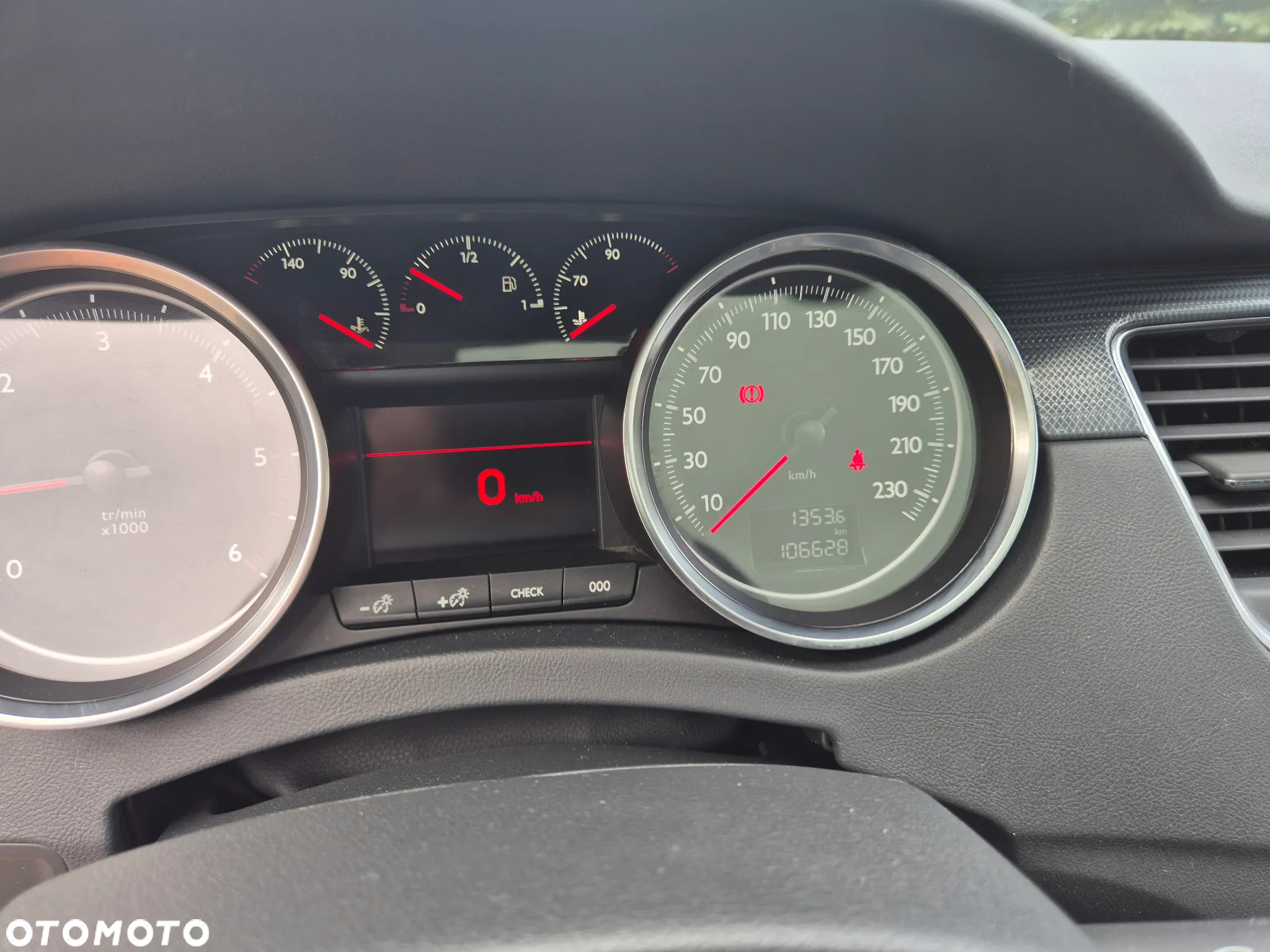 Peugeot 508 SW HDi FAP 140 Allure - 21