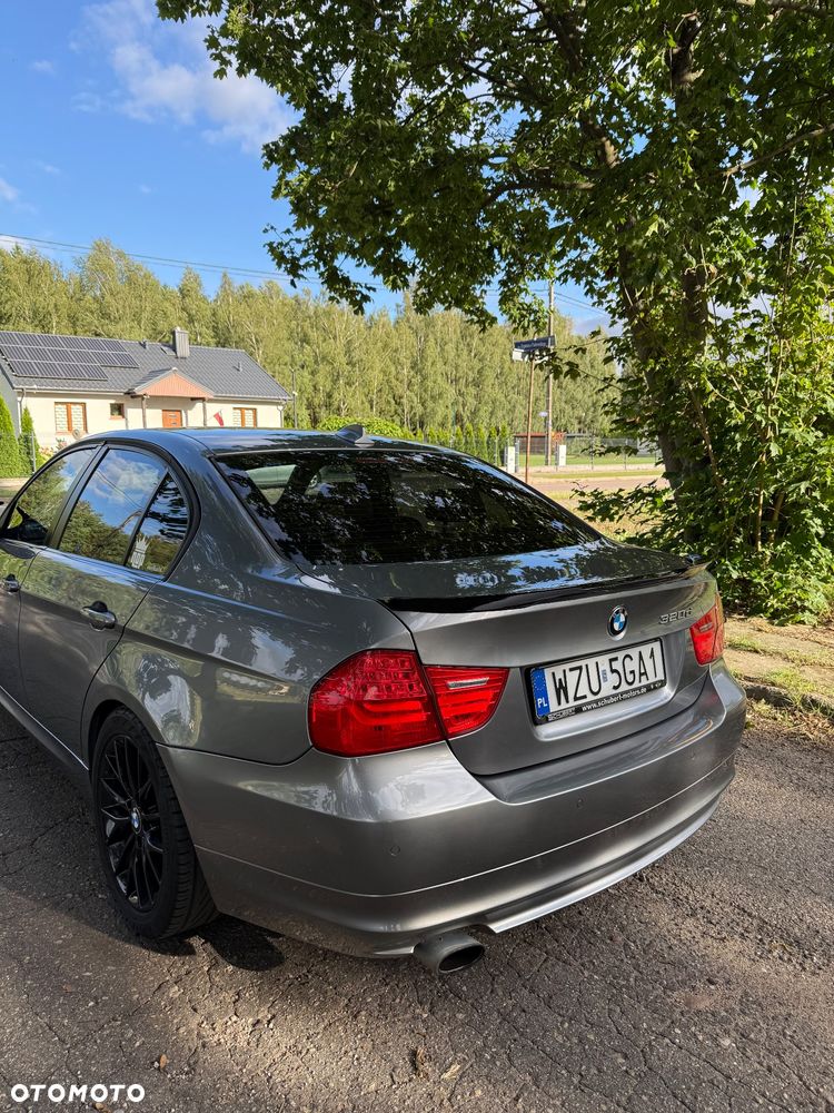BMW Seria 3 320d Efficient Dynamics - 1