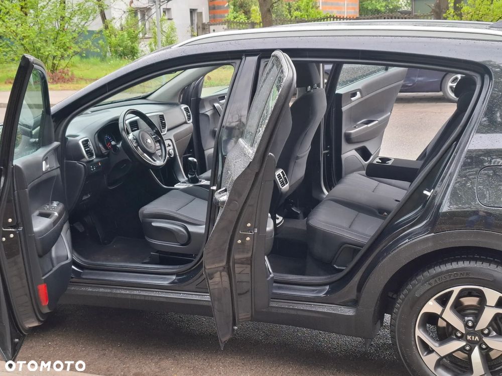 Kia Sportage 1.6 GDI 2WD DREAM-TEAM EDITION - 11