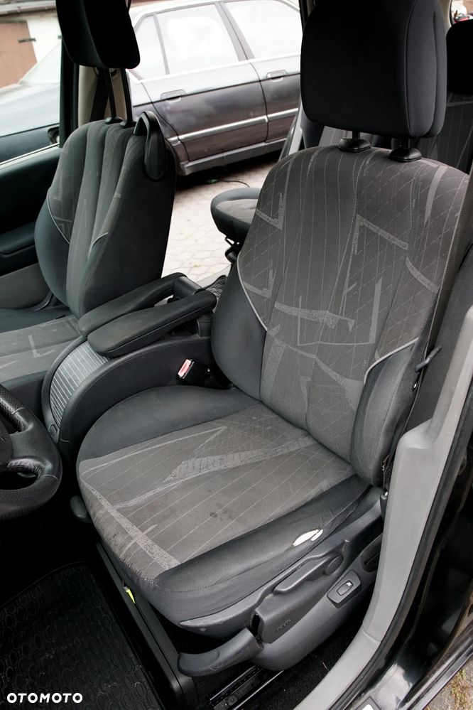 Renault Scenic 2.0 16V Expression - 12