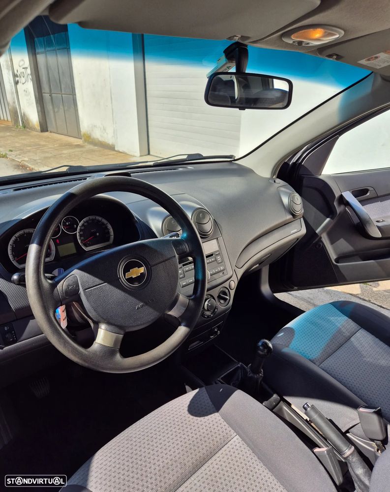 Chevrolet Aveo 1.2 L - 24