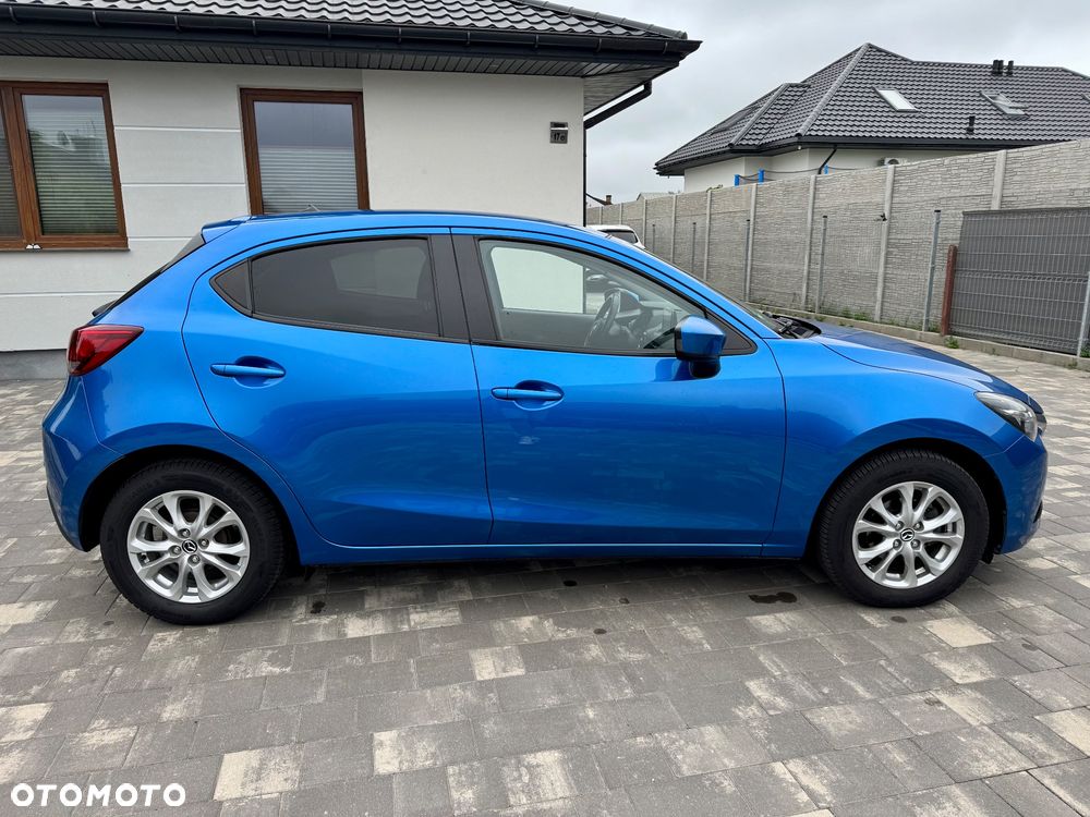 Mazda 2 - 7