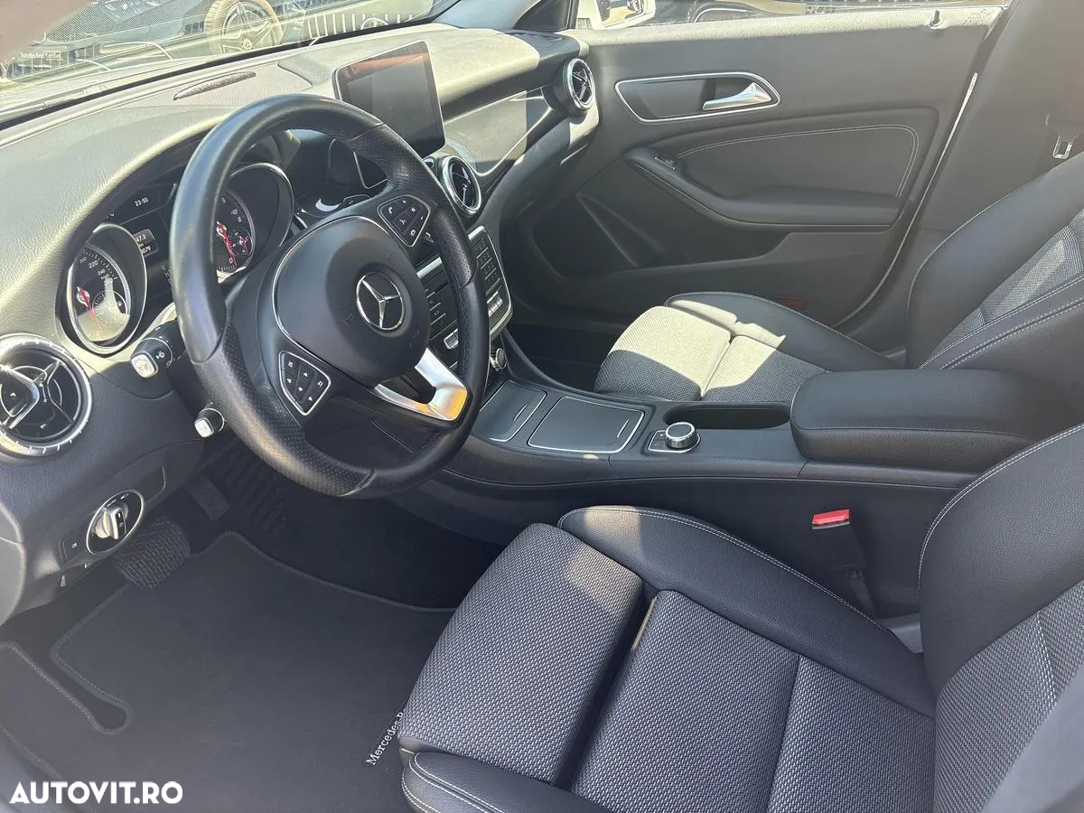Mercedes-Benz CLA 200 d 4MATIC Aut. - 10