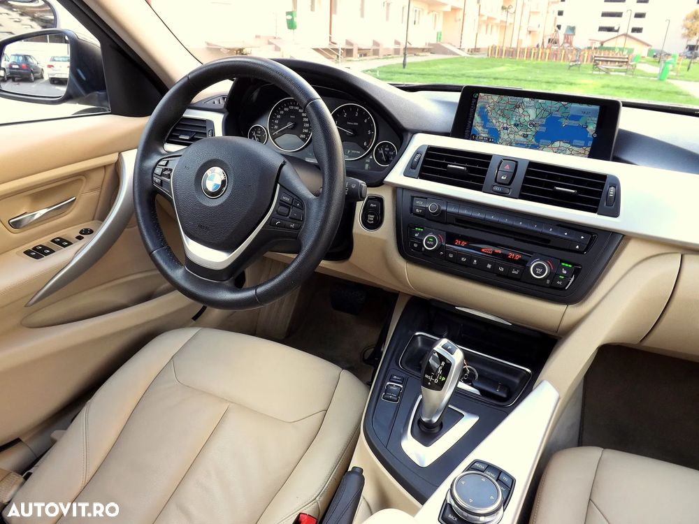 BMW Seria 3 320d Efficient Dynamic Edition Aut. Luxury Line - 14