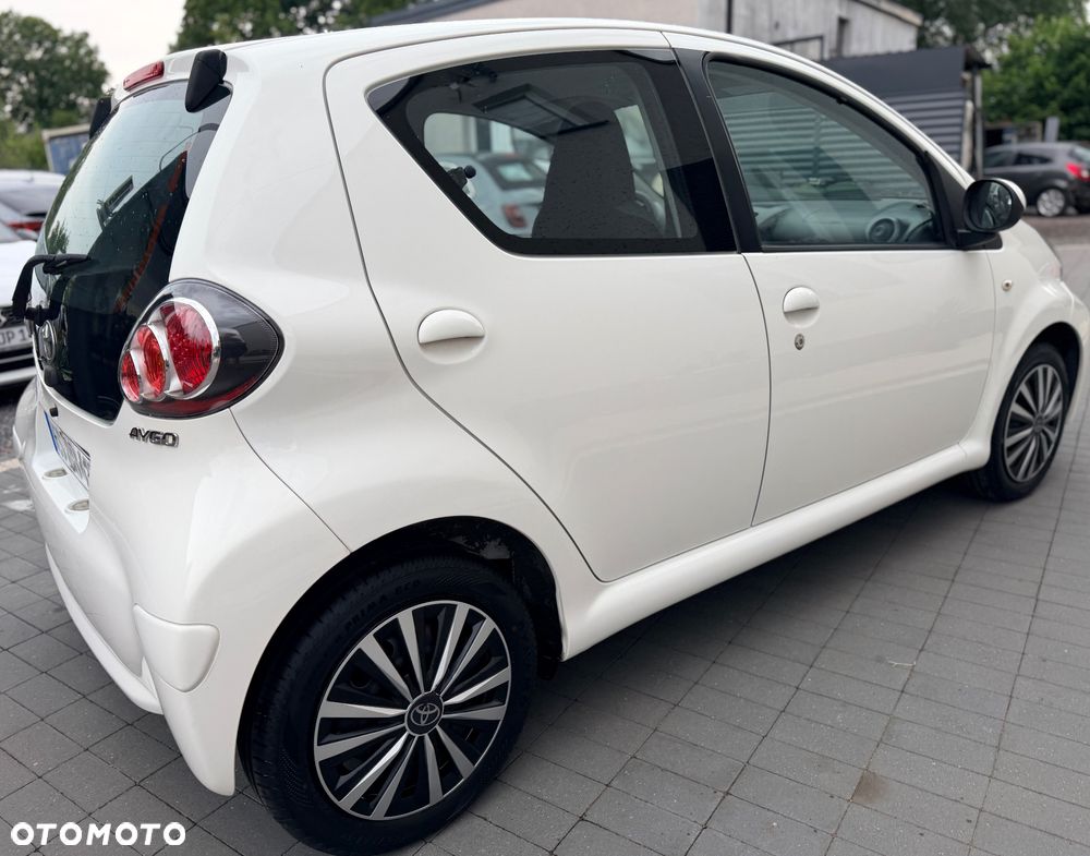 Toyota Aygo 1.0 VVT-i Sprint EU6 - 19