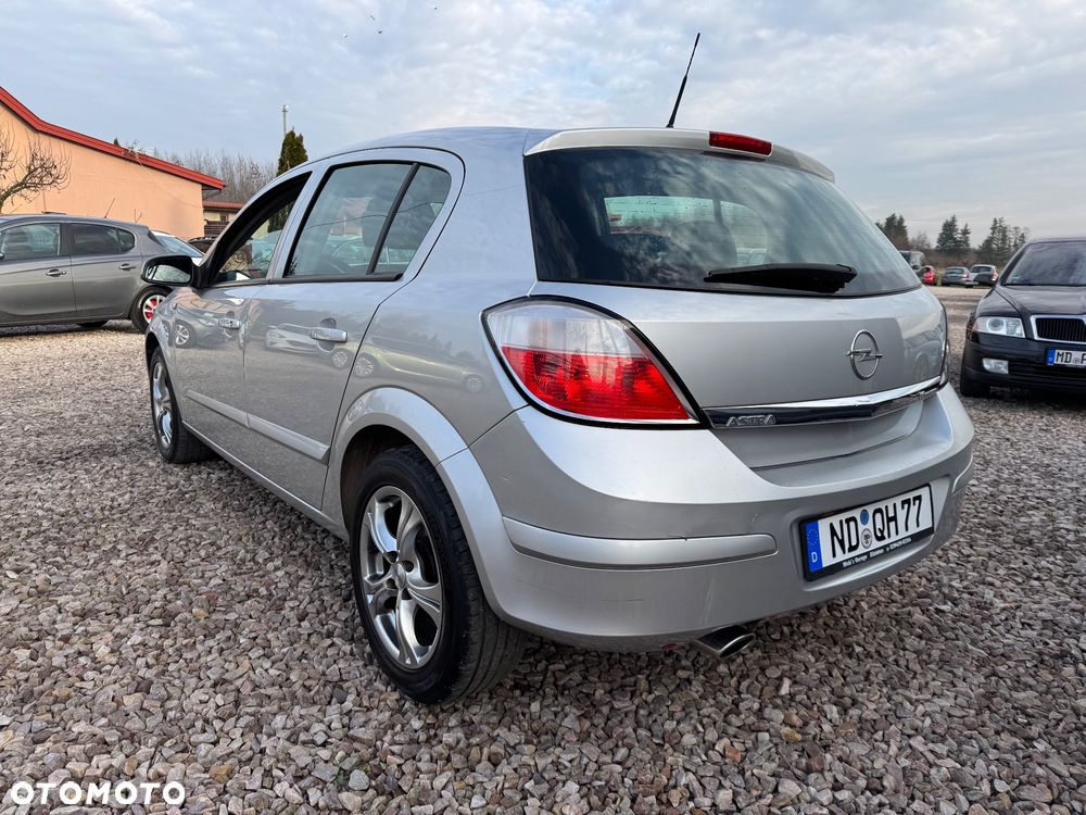 Opel Astra 1.6 - 6