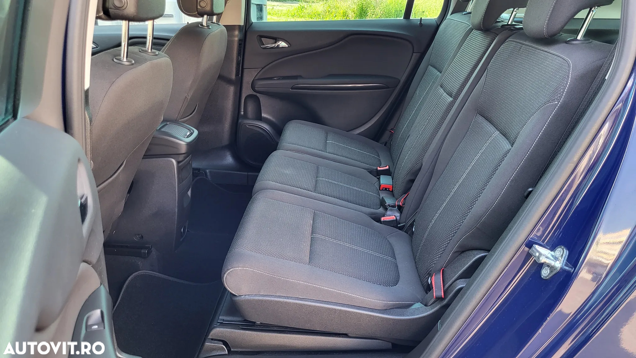 Opel Zafira 2.0 D (CDTI) Automatik Business Innovation - 37