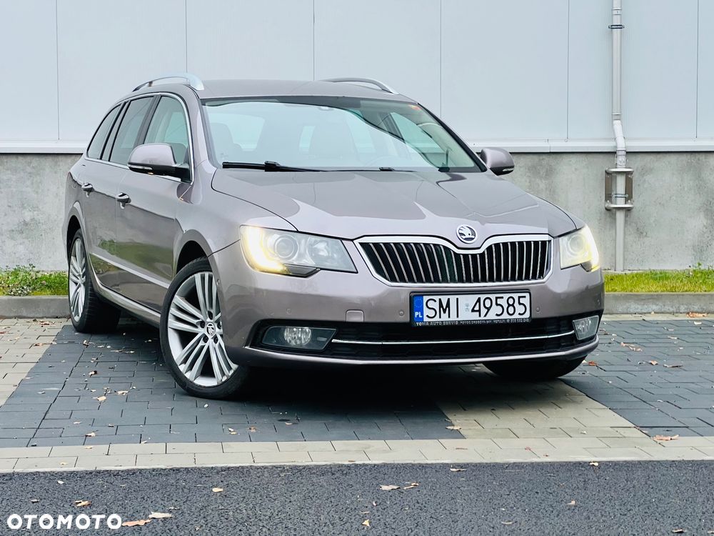 Skoda Superb 2.0 TDI 4x4 Elegance DSG - 5