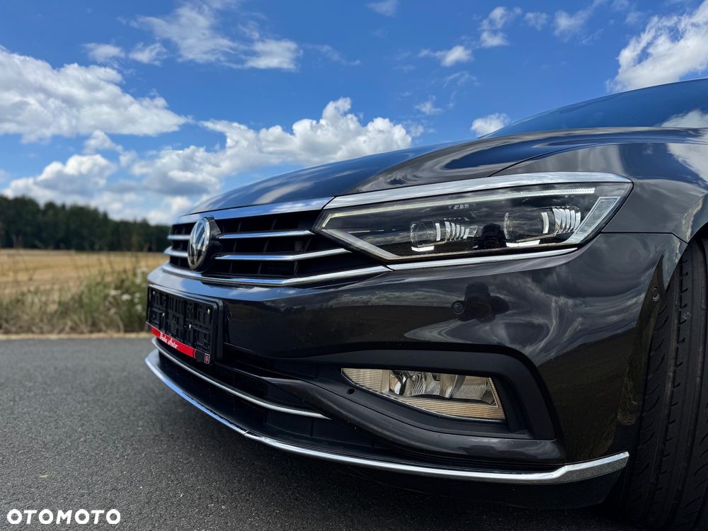 Volkswagen Passat 2.0 TDI 4Mot Elegance DSG - 9