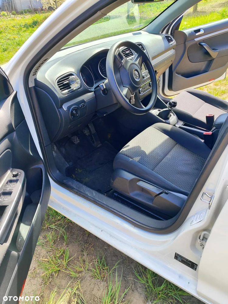 Volkswagen Golf 1.6 TDI Comfortline - 9