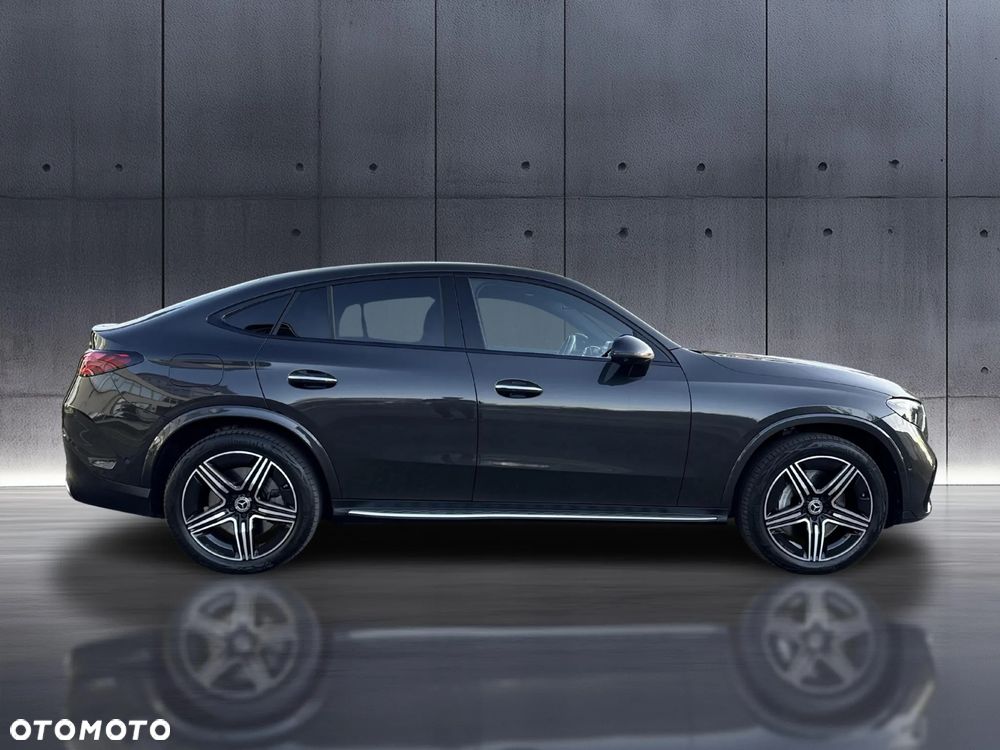 Mercedes-Benz GLC Coupe 300 de PHEV 4-Matic AMG Line - 6