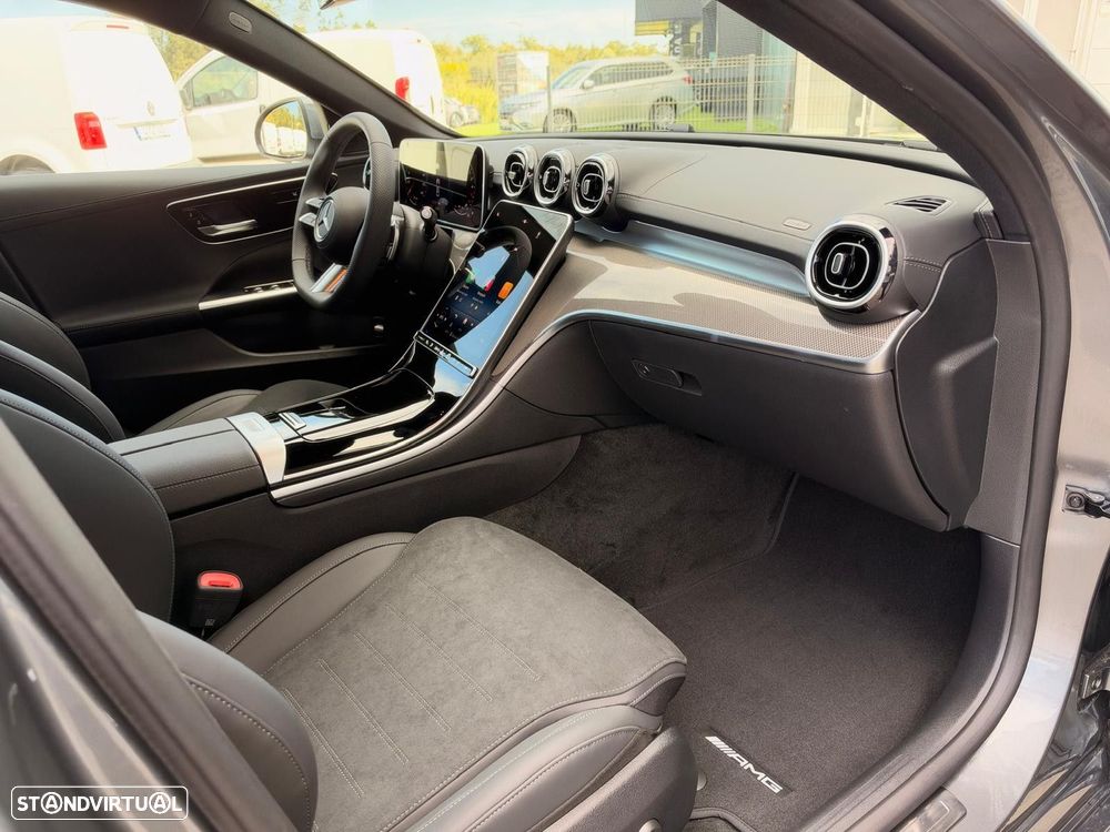 Mercedes-Benz C 300 de AMG Line - 23