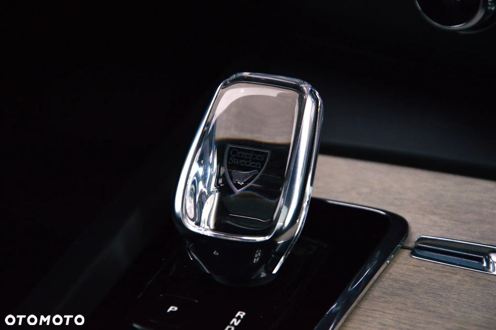 Volvo XC 60 B5 B AWD Inscription - 32