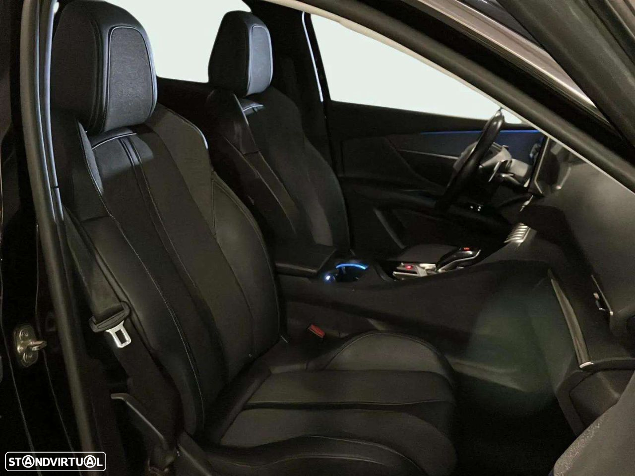Peugeot 3008 1.5 BlueHDi Allure EAT8 - 12
