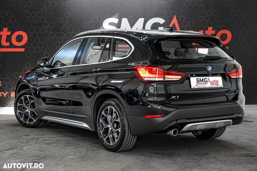 BMW X1 xDrive25e Sport Line - 5