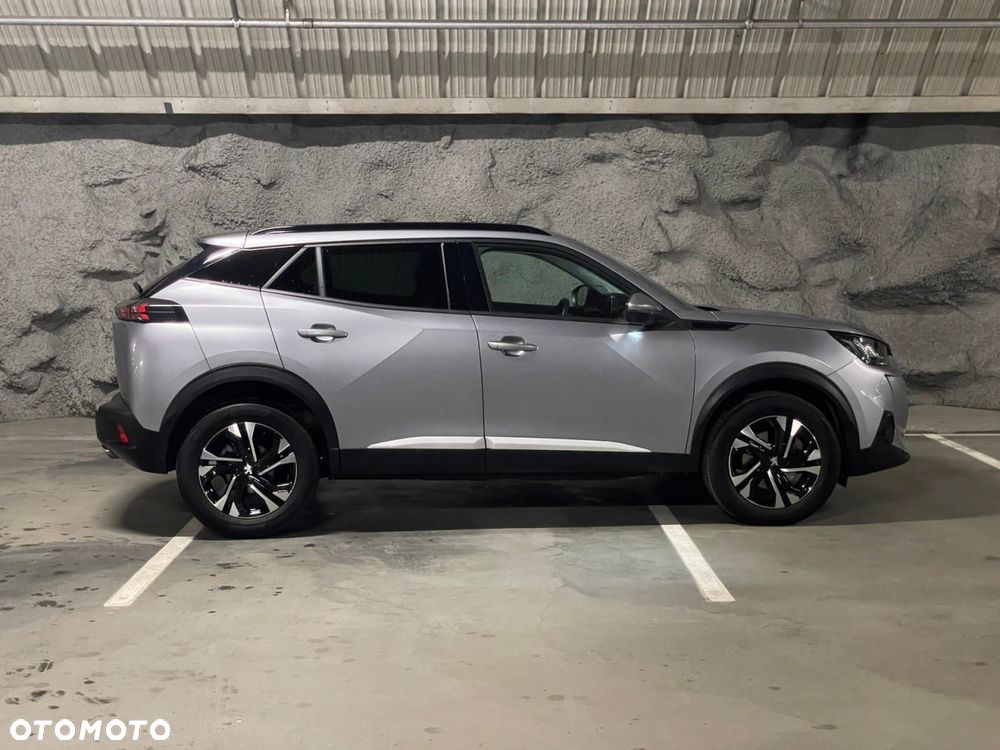 Peugeot 2008 1.5 BlueHDi Allure S&S EAT8 - 3