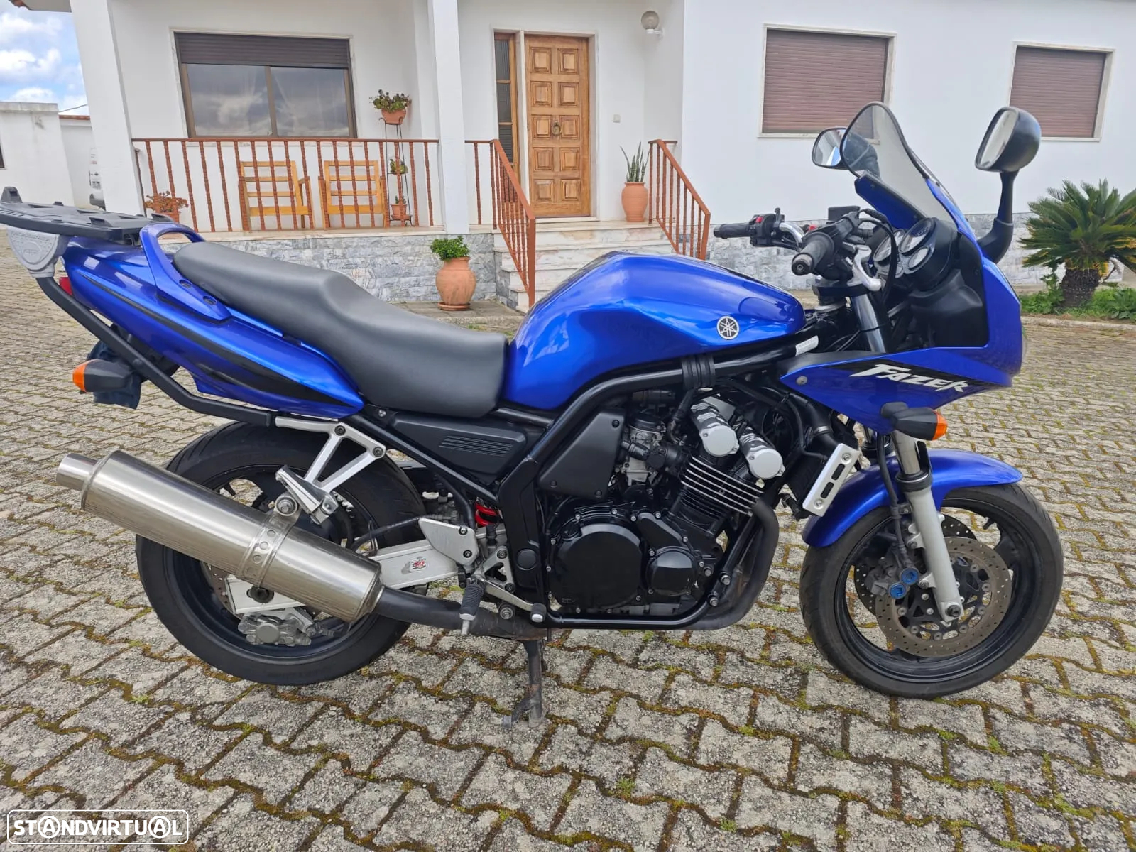 Yamaha FZS - 3