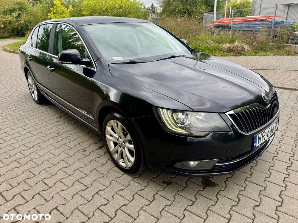 Skoda Superb 1.8 TSI Business DSG - 10