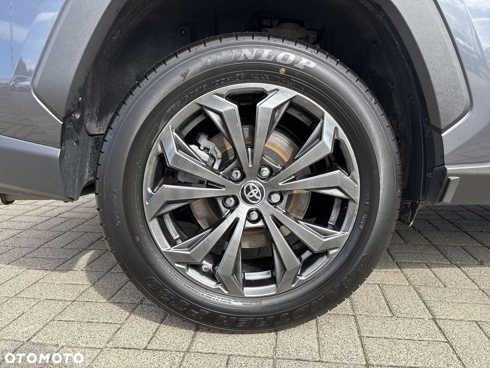 Toyota RAV4 - 24
