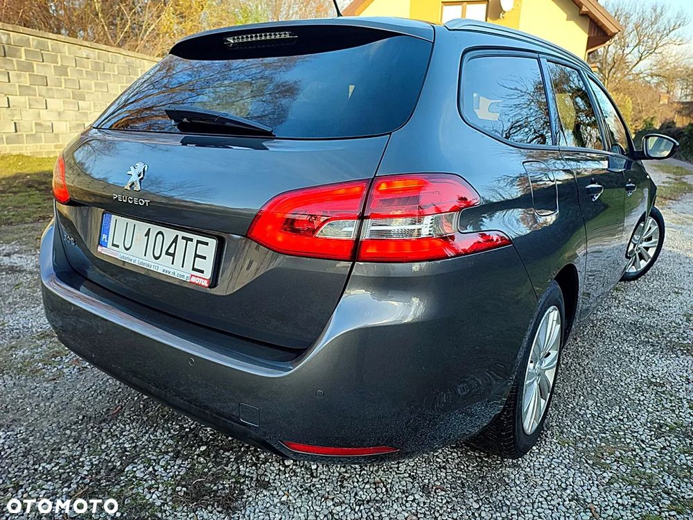 Peugeot 308 SW PureTech 110 Stop & Start Style - 29