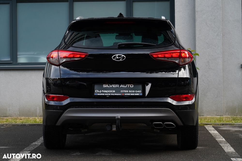 Hyundai Tucson 2.0 CRDI 4WD Automatik Premium - 29