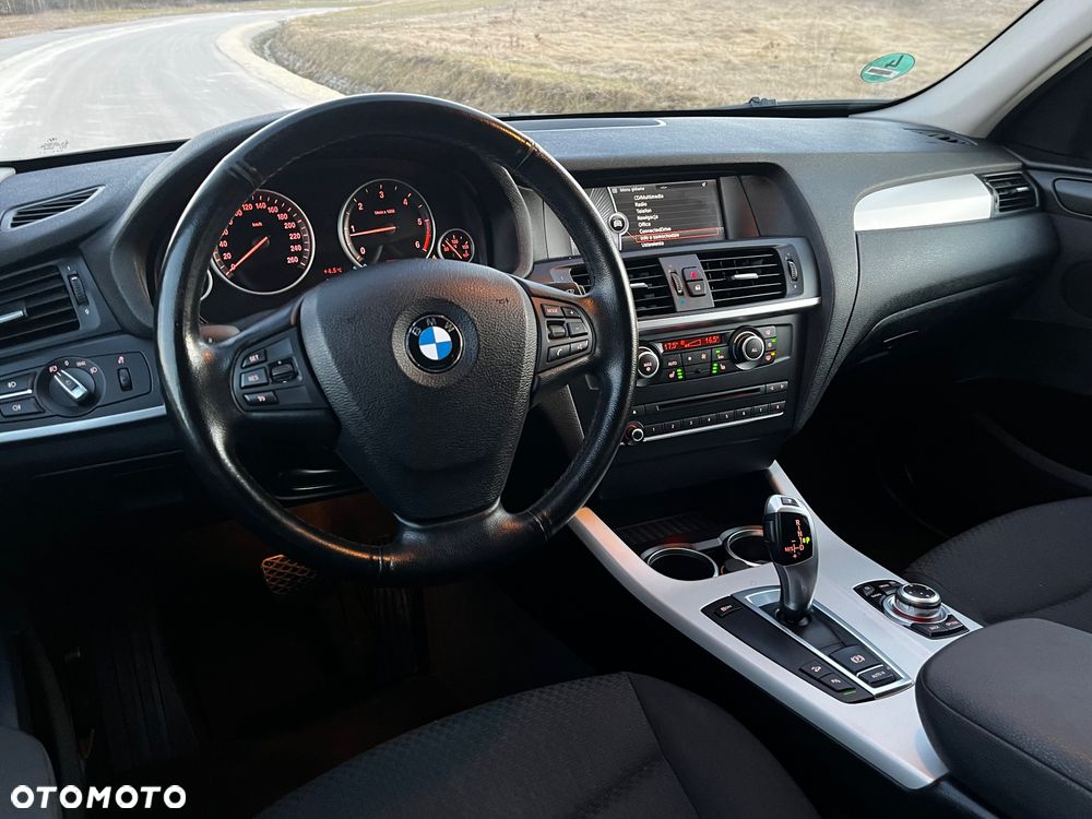 BMW X3 xDrive20d - 27