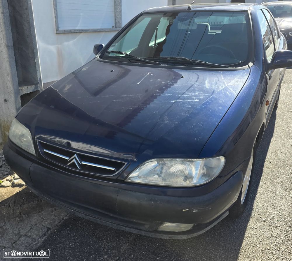 Citroën Xsara 1.6i Exclusive - 1