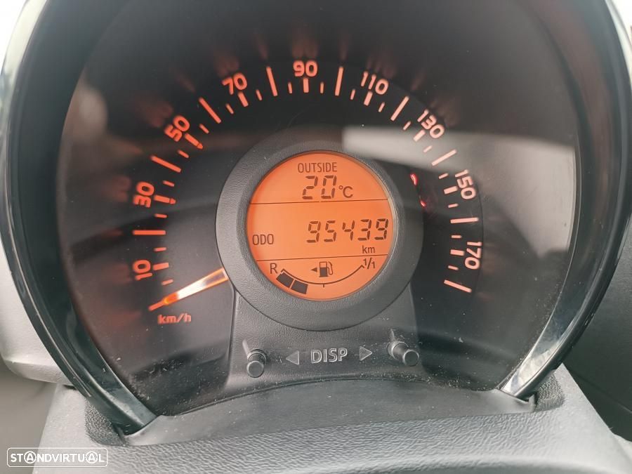 Peugeot 108 1.0 VTi Active - 11