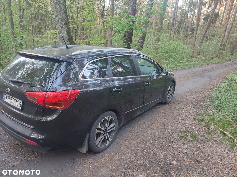 Kia Ceed Cee'd 1.6 GDI XL DCT - 4