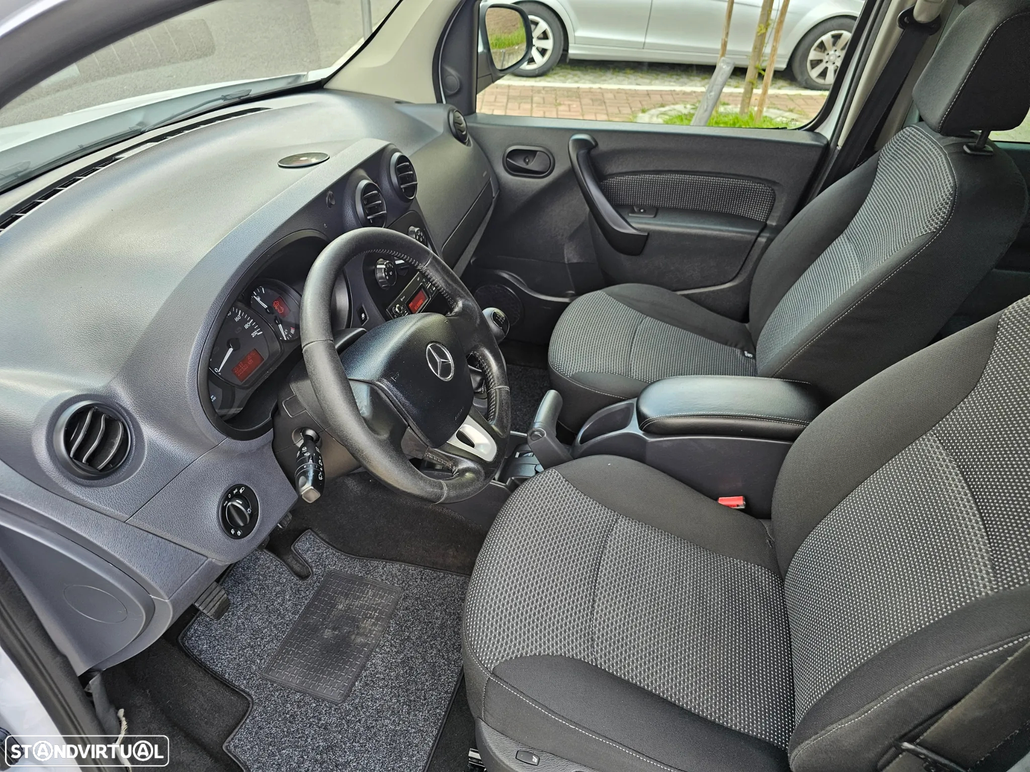 Mercedes-Benz Citan 109 CDi/27 - 10