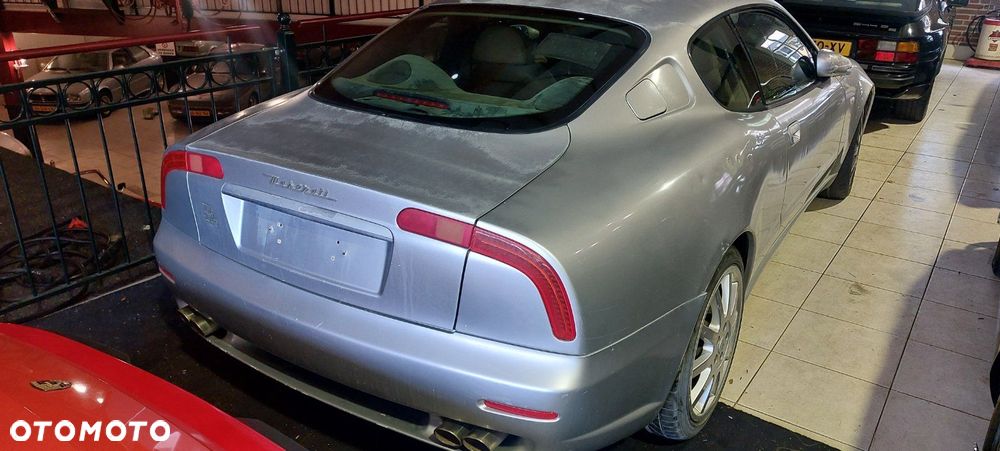 Maserati 3200 - 3
