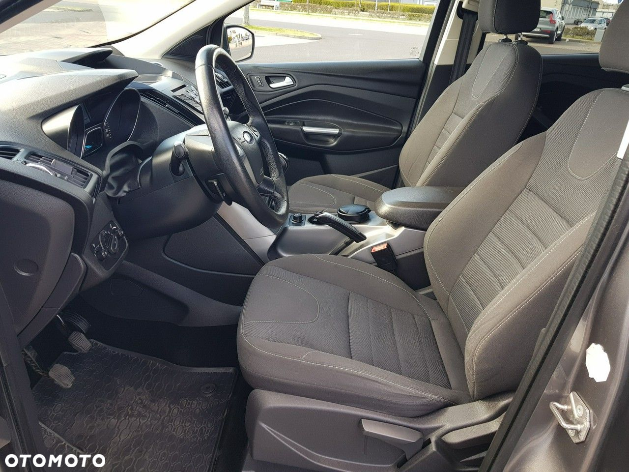 Ford Kuga 2.0 TDCi 2x4 SYNC - 9