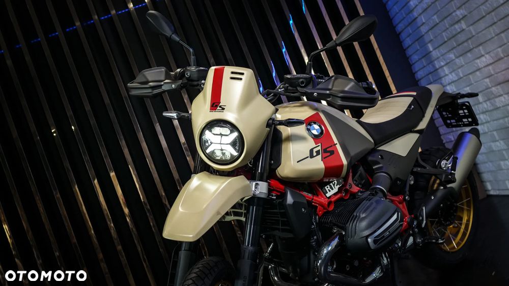 BMW R - 2